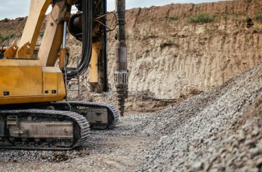 Close,Up,Details,Of,Heavy,Duty,Machinery,On,Construction,Site. Close,Up,Details,Of,Heavy,Duty,Machinery,On,Construction,Site.